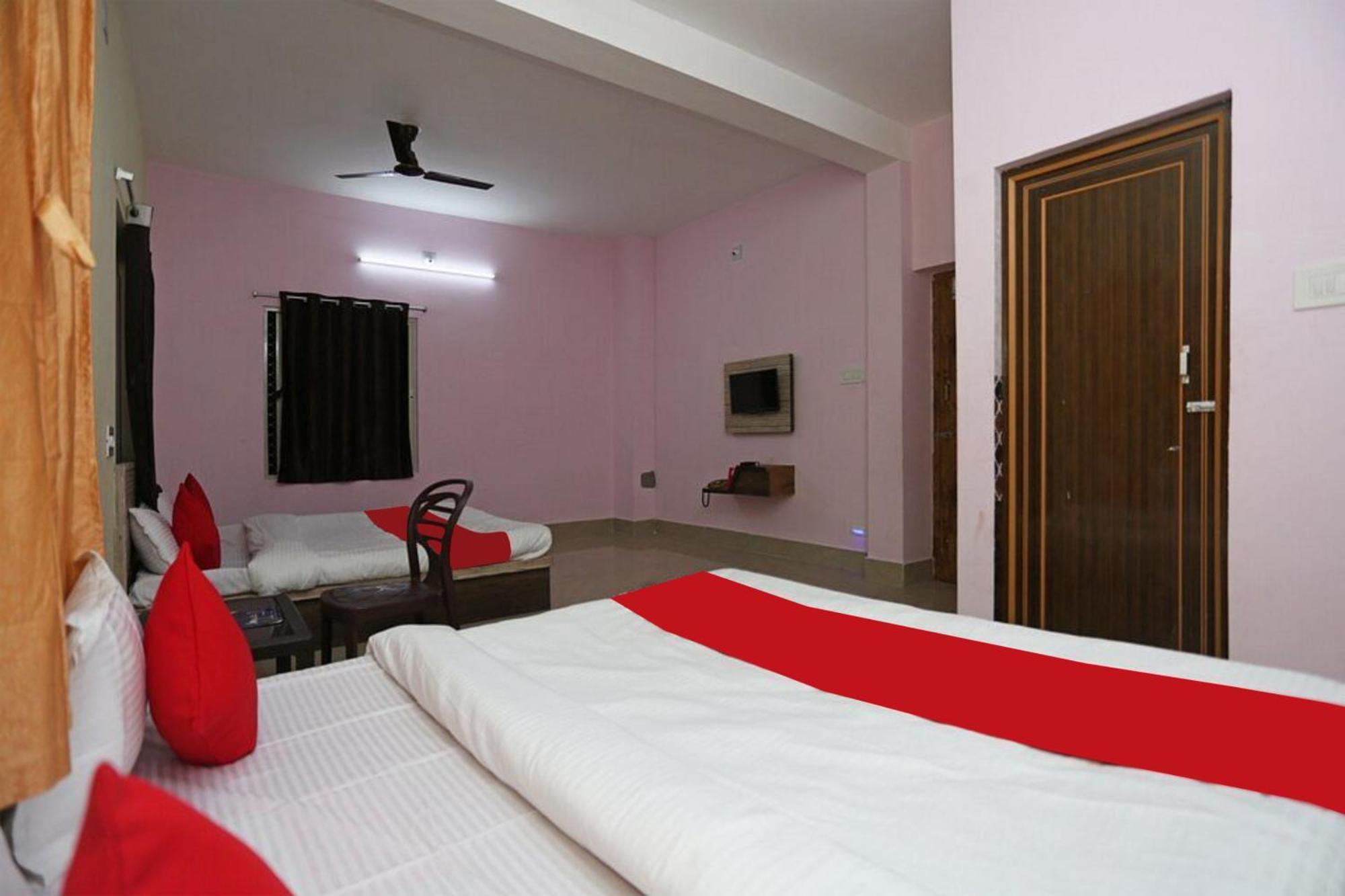Sashi Near Temple & Golden Beach Best Choice Of Travellers Hotel
