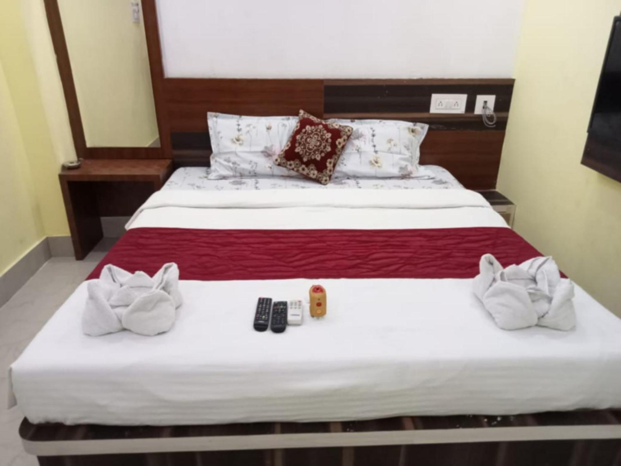 Hotel Sashi Near Temple & Golden Beach Best Choice Of Travellers 3*