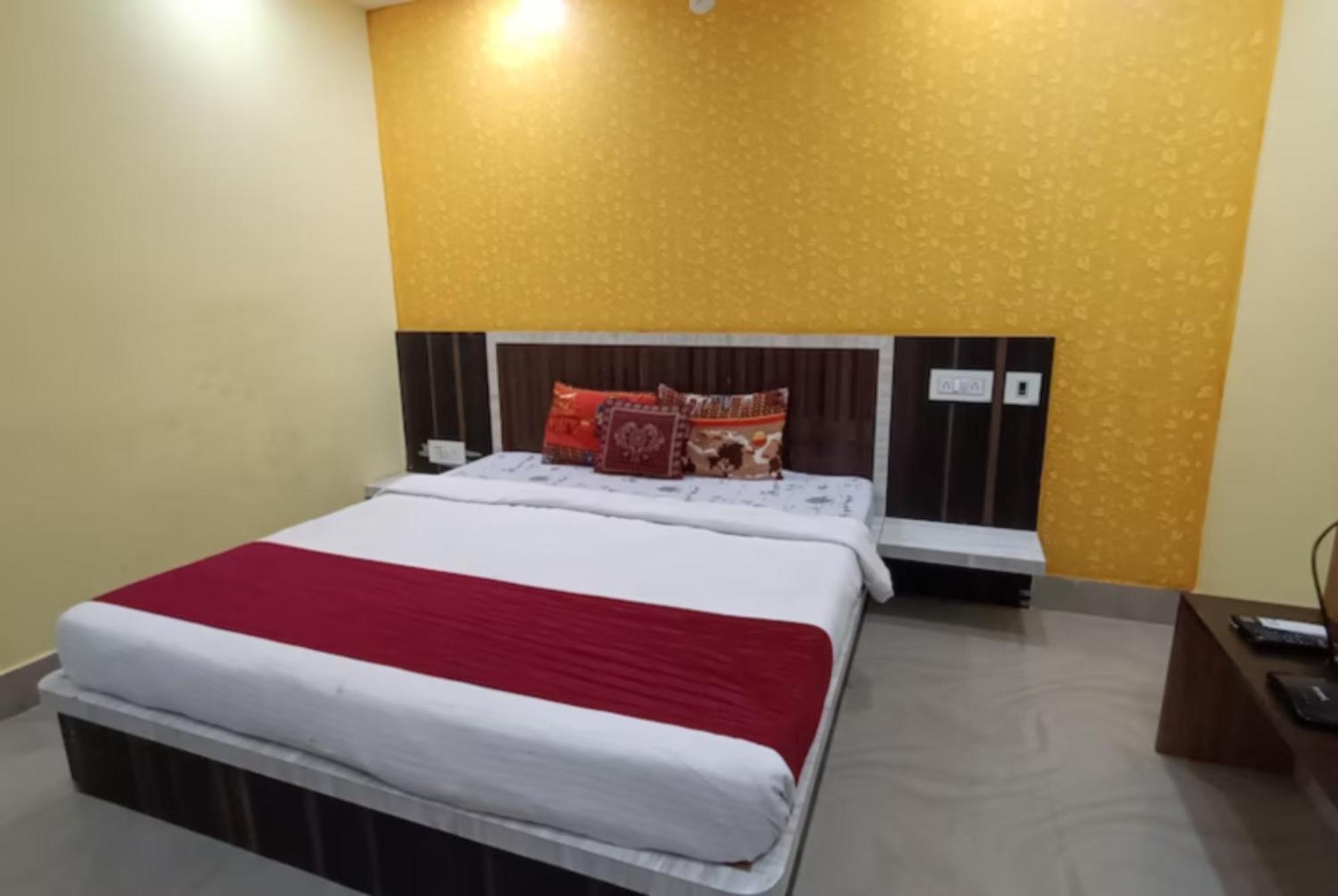 Hotel Sashi Near Temple & Golden Beach Best Choice Of Travellers 3*